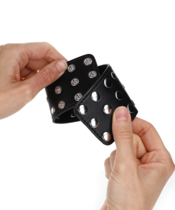 Alternative view of KINK - WRIST RESTRAINTS WITH SNAP FASTEN FULL OF RIVETS BLACK ADJUSTABLE 19-24 CM X 5.5 CM