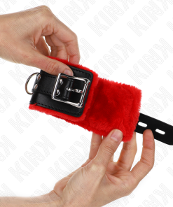 KINK - FUR LINED WRIST RESTRAINTS WITH SQUARE HOLES RED AND BLACK BELT ADJUSTABLE 17-29 CM X 6 CM - slika 2