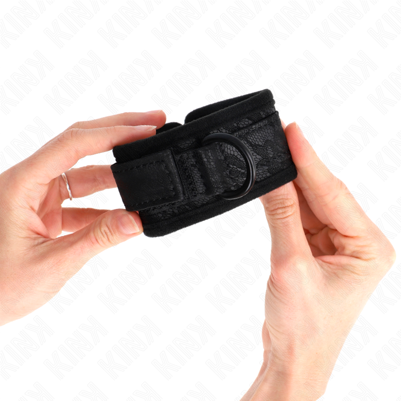 KINK - DARK LACE COVERED WRIST CUFFS NEOPRENE ADJUSTABLE BLACK 20-29 CM X 5 CM - slika 3