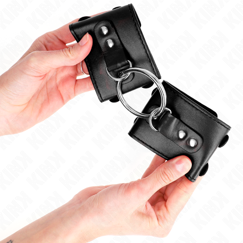 KINK - FIXED WRIST RESTRAINTS WITH RING AND STUDS ADJUSTABLE BLACK 17-22 CM X 6.5 CM - slika 3